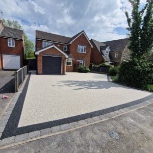 Haze and Raven Resin Bound Driveway